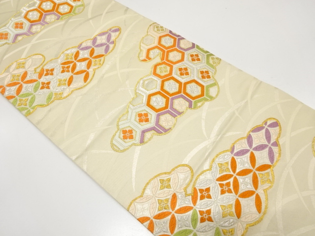 アンティーク　雲取りに芝草・古典柄織り出し袋帯（材料）